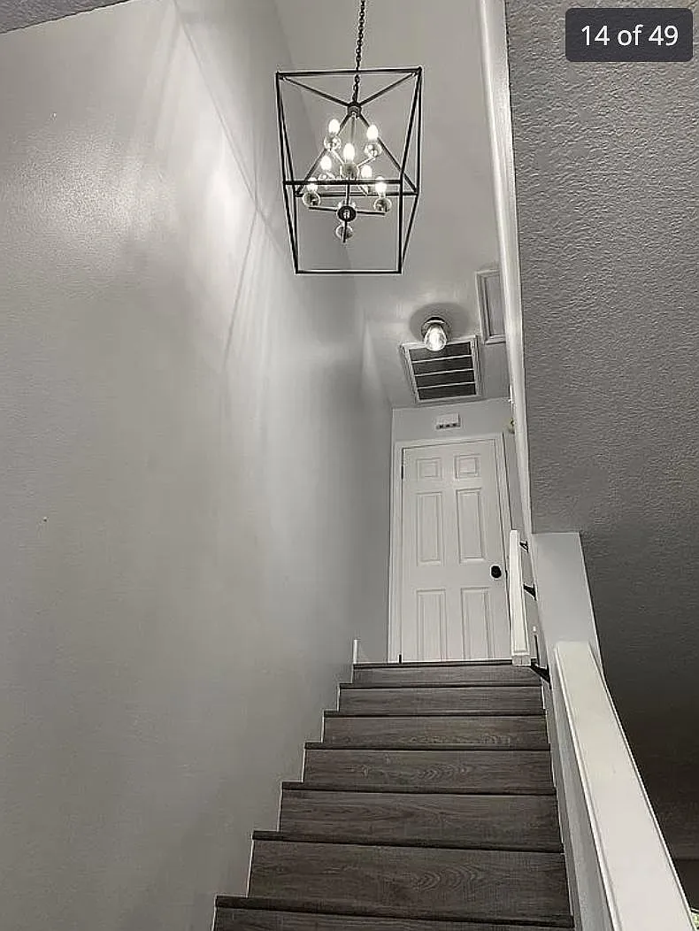2802 W Cleveland St — Photo 4