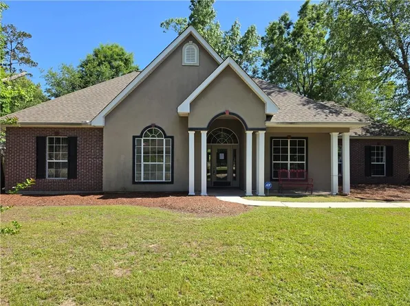 2075 White Myrtle Dr, Madisonville, LA 70447