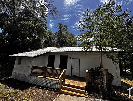 51 Gulf St — Photo 9