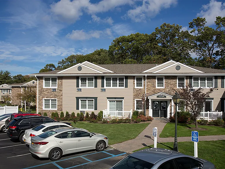 Fairfield at Port Jefferson — Photo 23