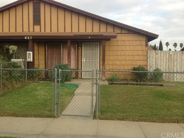 2nd image of 627 S Olive St