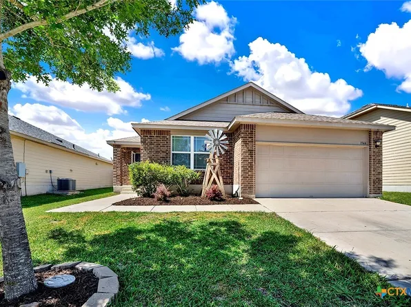 1544 Gateshead Dr, Seguin, TX 78155