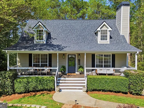 404 Eileen Cir, Canton, GA 30114