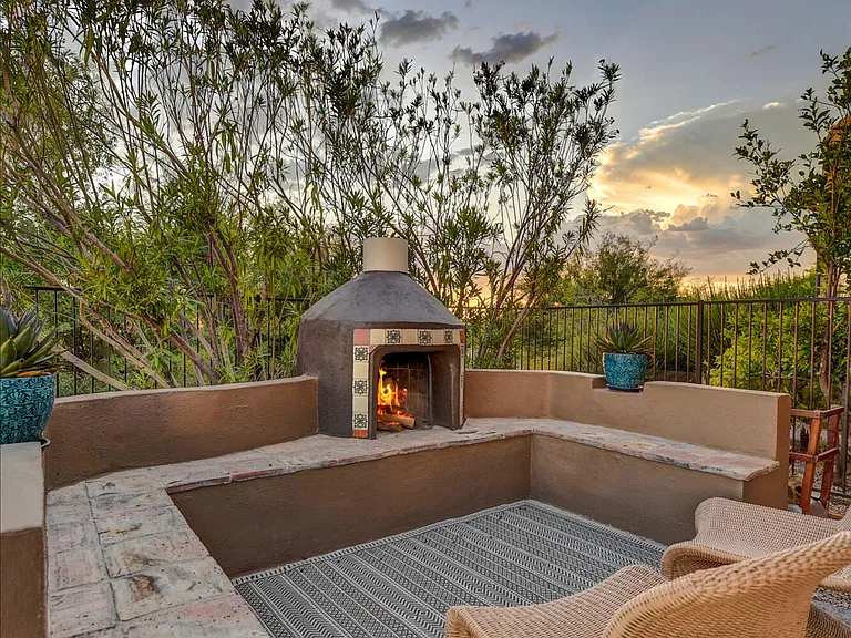 10989 E Taos Dr — Photo 24