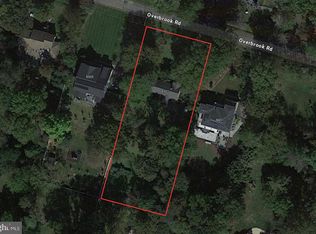 8501 Overbrook Rd, Fairfax, VA 22031