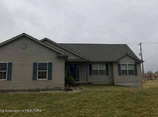 6308 Mills Hwy, Eaton Rapids, MI 48827