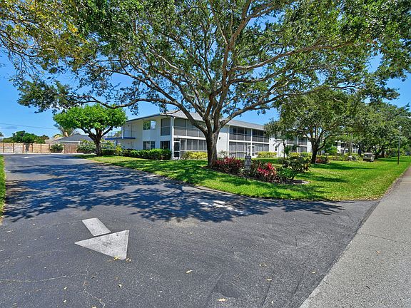 3rd image of 9 Garden Street #204j