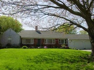 9 Baldwin Rd, Middletown, RI 02842