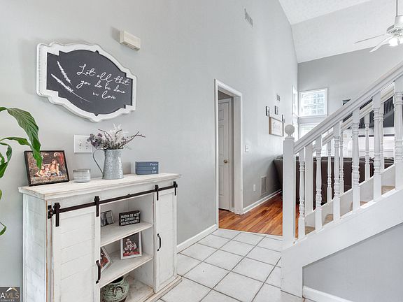 4th image of 473 Bradford Place Ln