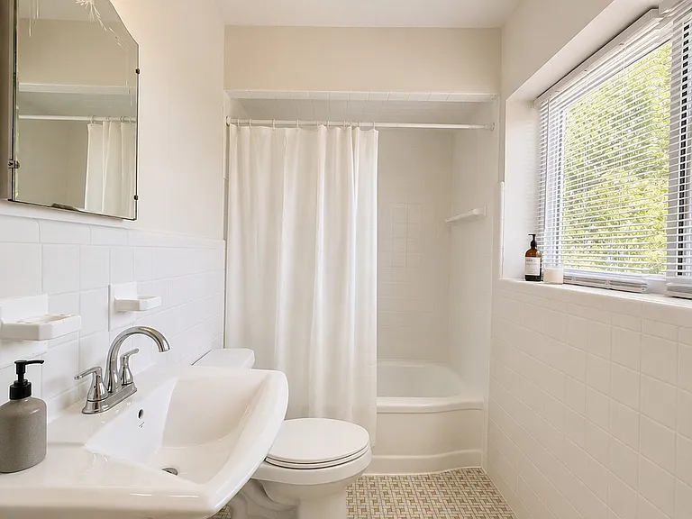 5952 Nagel Ave #2N — Photo 8