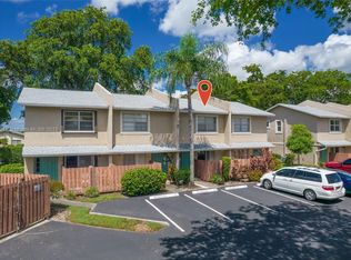 802 Banks Rd, Coconut Creek, FL 33063