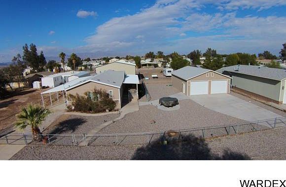 1st image of 1077 E Pine Dr