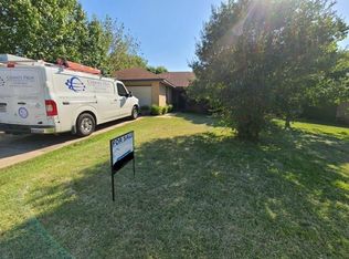 2104 Stirrup Dr, Round Rock, TX 78681