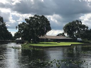 315 W Waterway Ave NW, Lake Placid, FL 33852