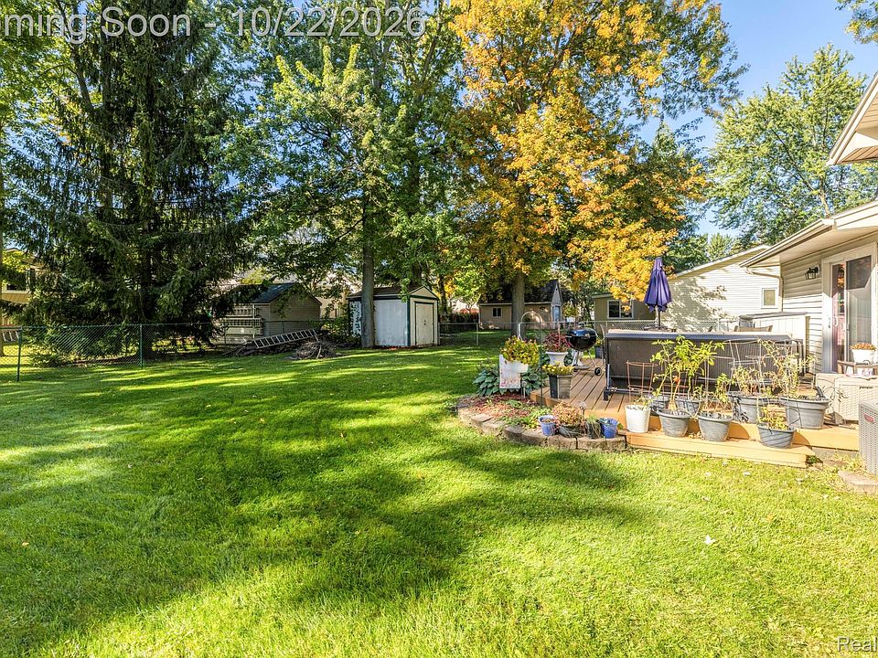 277 Manor Park Dr, photo 26