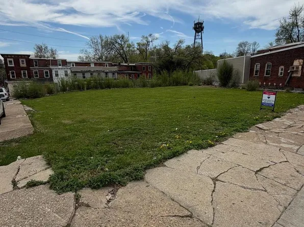 834 Main St, Darby, PA 19023