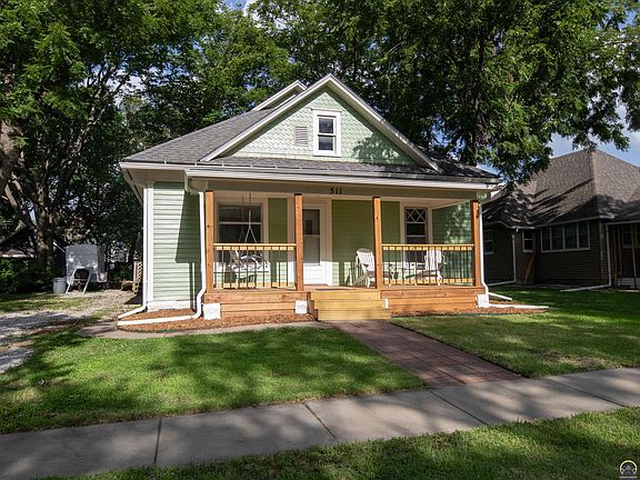 2nd image of 511 Cottonwood St