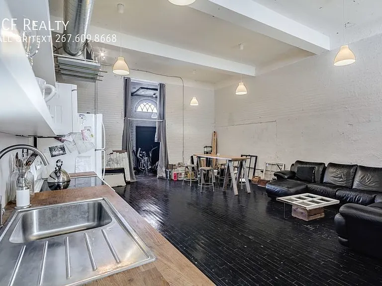 1804-08 E Hazzard St #1B — Photo 7