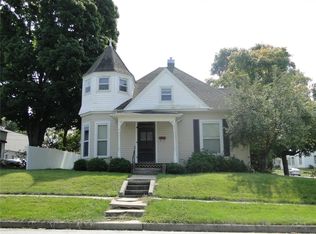 223 W Olive St, Palmyra, MO 63461