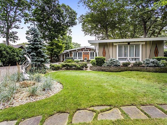 4th image of 1425 Gull Pond Ln