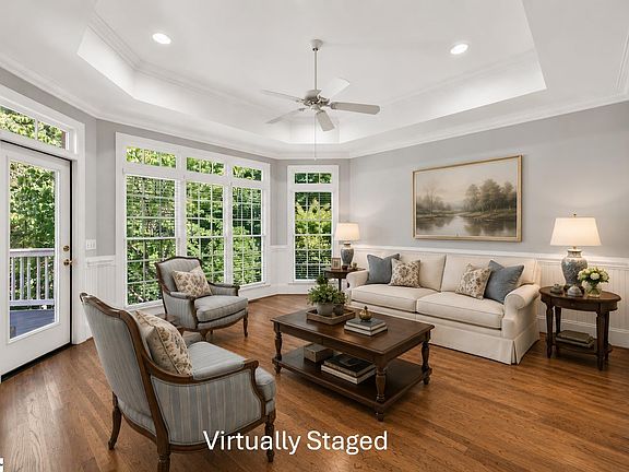 4th image of 4 Broadstone Ct