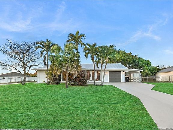 2nd image of 981 SW Bay State Rd