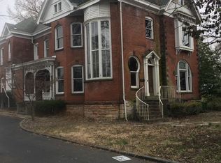 506 S Main St, Anna, IL 62906