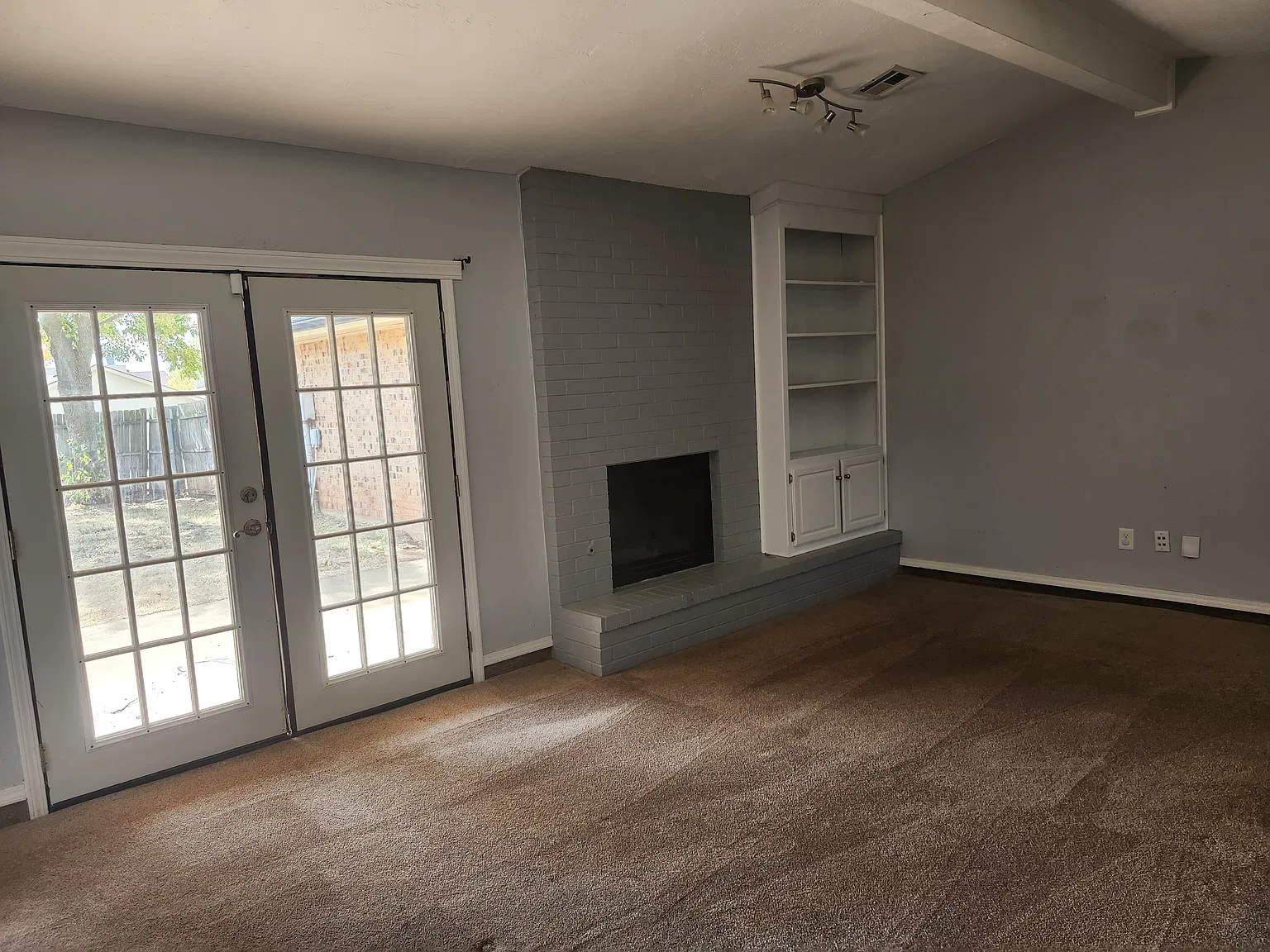 3 bed, 1532 sqft, $1,600 — Photo 2