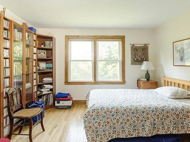 51 Prospect Hill Rd — Photo 27
