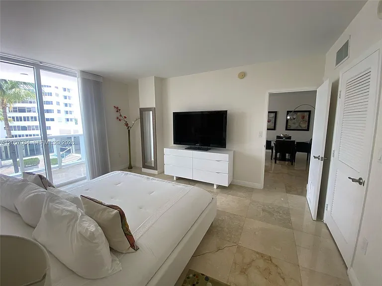 10275 Collins Ave #215 — Photo 21