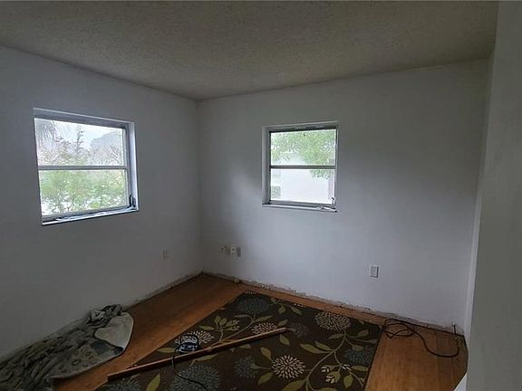 4th image of 2234 W Nautilus Dr