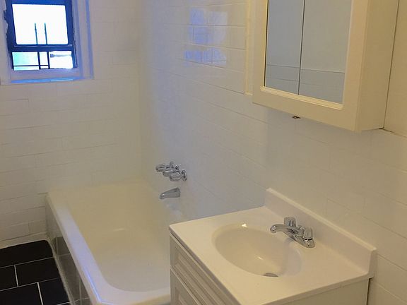 5th image of 2300 Kings Hwy APT 6F