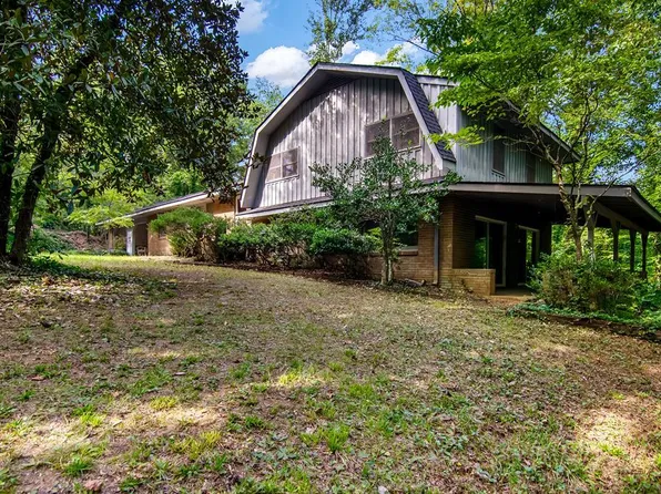 2063 Canton Rd, Jasper, GA 30143