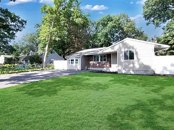 4th image of 27 Smith Ln
