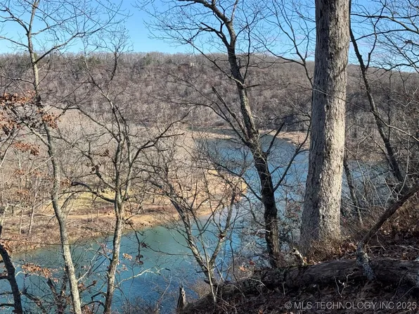 24720 S 555th Rd, Welling, OK 74471