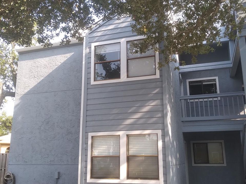 1st image of 209 Forest Hls APT 210