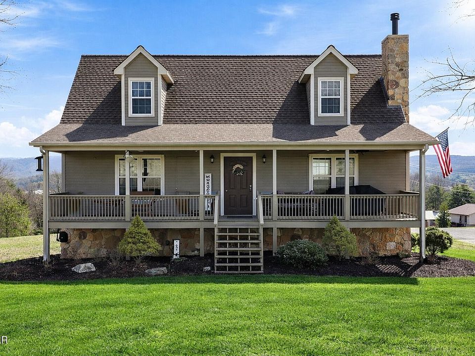 1st image of 401 Klondike Cir