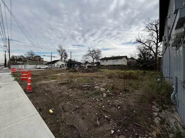 1412 Quitman St, Houston, TX 77009