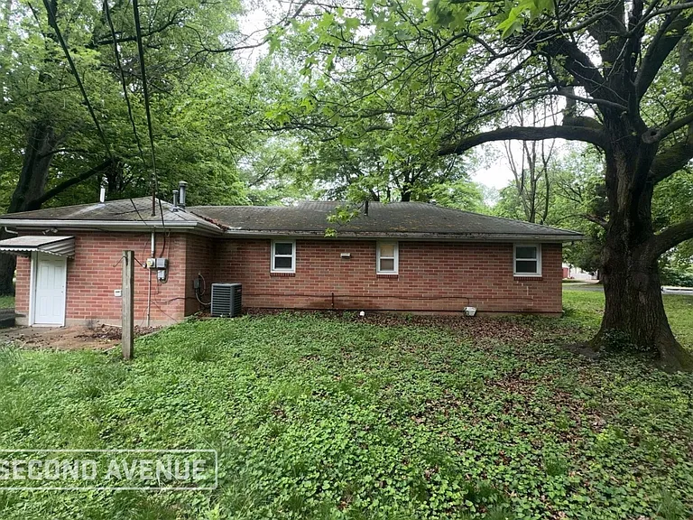 25 Belle Dr — Photo 4