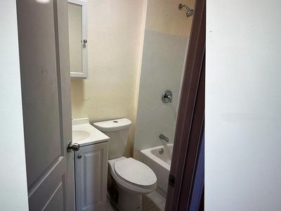 18 Julian St, Providence, RI, 02909