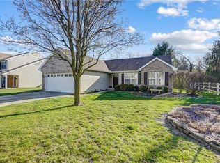 7024 Country Walk Dr, Franklin, OH 45005
