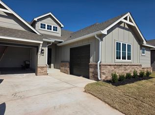 3704 W Edgewater St, Broken Arrow, OK 74011