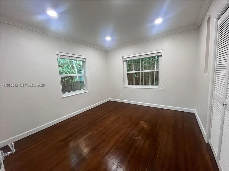 1900 Tigertail Ave #1 — Photo 11