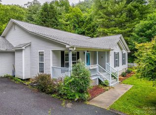111 Rock Field Way, Sylva, NC 28779