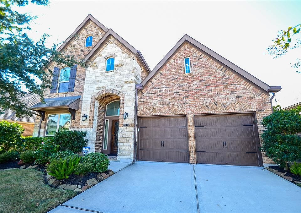 1st image of 28711 Primrose Bluff Dr