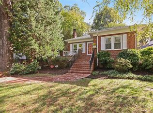 2412 Lyndhurst Ave, Winston Salem, NC 27103