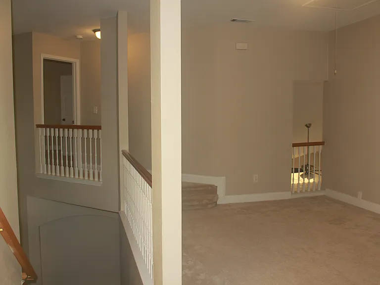 4304 Lone Rock Ct — Photo 13