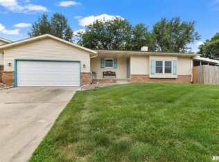 2520 Raleigh Rd, Springfield, IL 62704