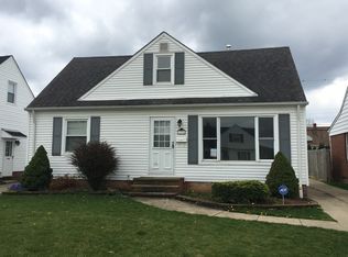 13716 Oakview Blvd, Garfield Heights, OH 44125