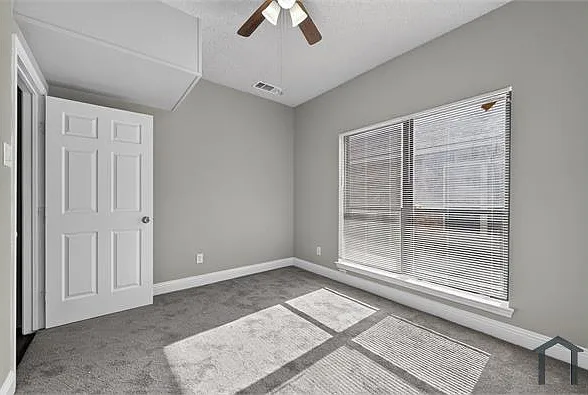7105 Alissa Dr — Photo 23
